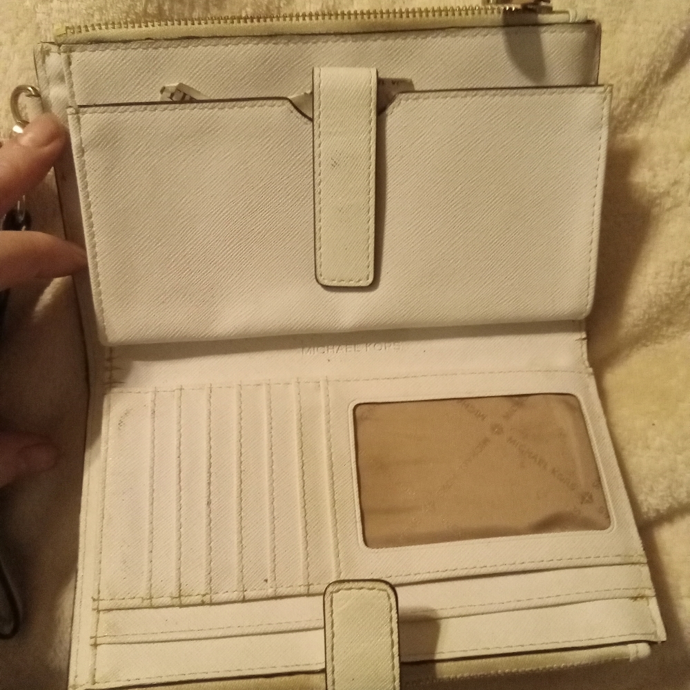 Michael Koors Wristlet